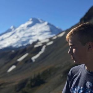 Meet your Posher, Eli